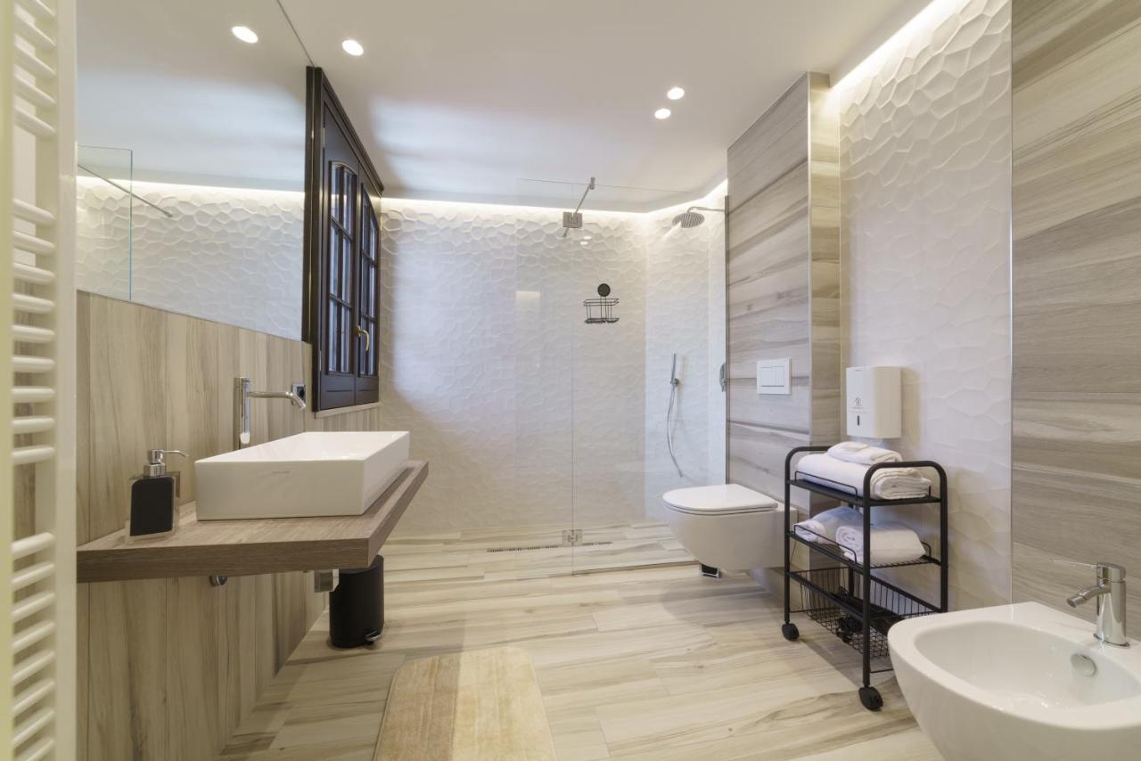 Caffetteria Luca Suite & Rooms Бронте Экстерьер фото