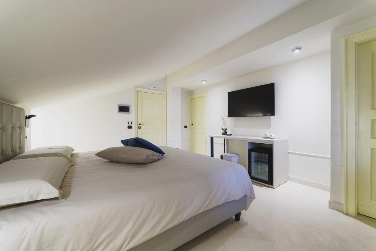 Caffetteria Luca Suite & Rooms Бронте Экстерьер фото