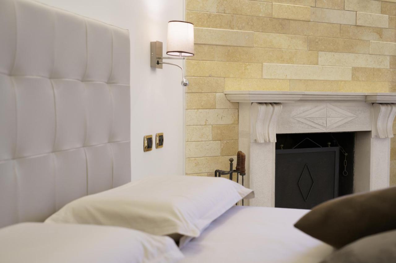 Caffetteria Luca Suite & Rooms Бронте Экстерьер фото