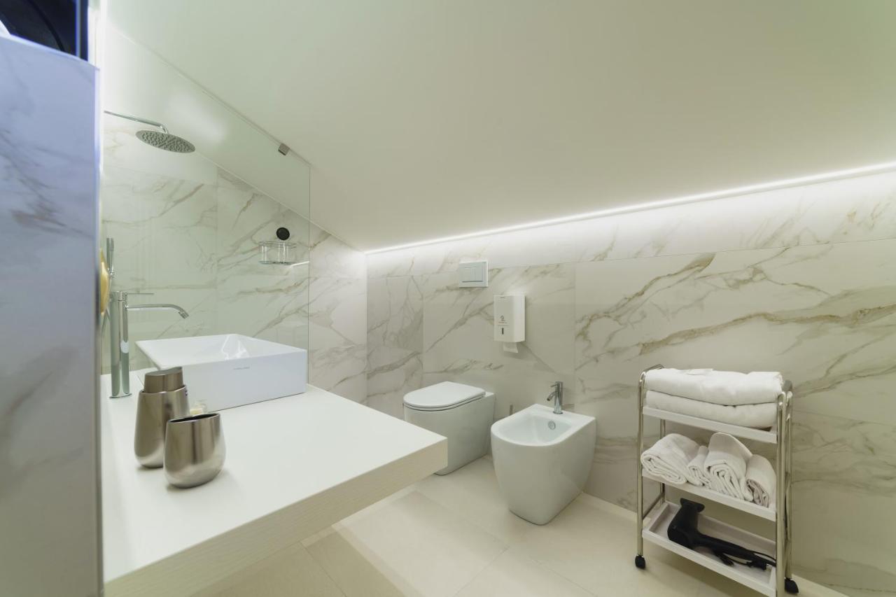Caffetteria Luca Suite & Rooms Бронте Экстерьер фото